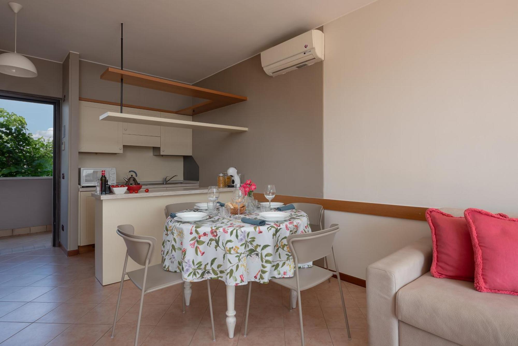 Il Sogno Apartments Desenzano del Garda Kültér fotó